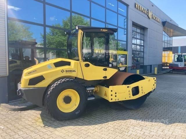 Bomag BW 177 D-5 ソイルコンパクター