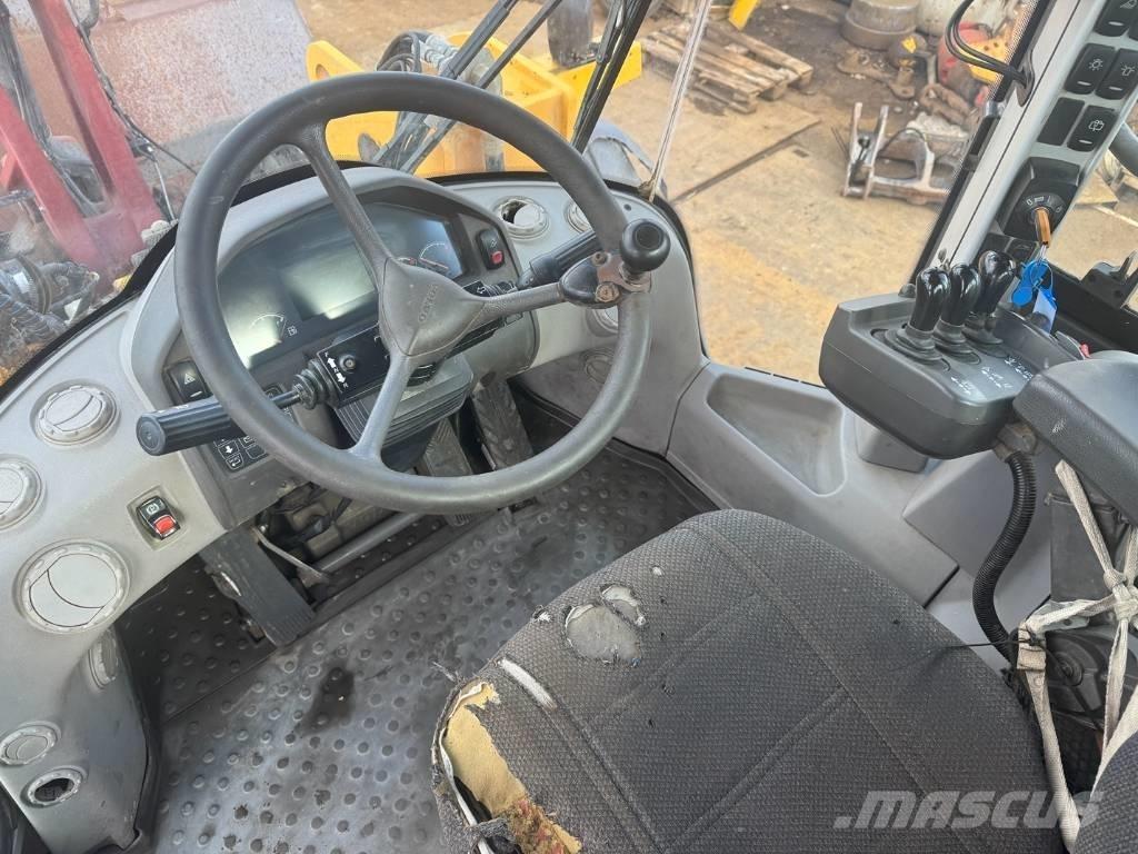 Volvo L 120 G ホイールローダー・タイヤショベル