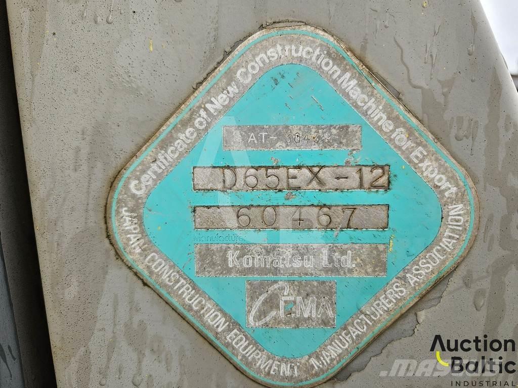 Komatsu D65EX-12 ブルドーザー