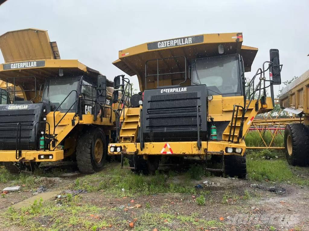 CAT 773 F リジットフレーム式ダンプトラック