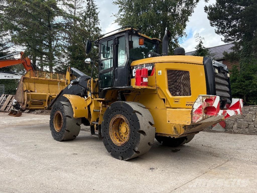 CAT 938 M ホイールローダー・タイヤショベル