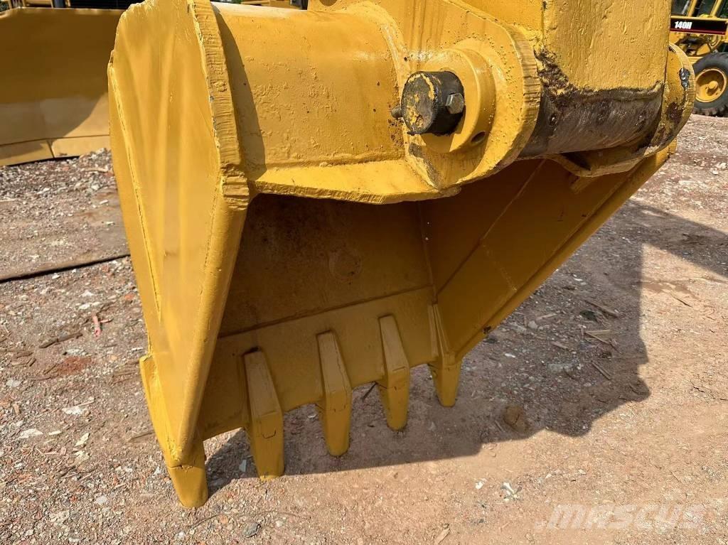 CAT 320 B 大型油圧ショベル12t以上（パワーショベル・ユンボ）