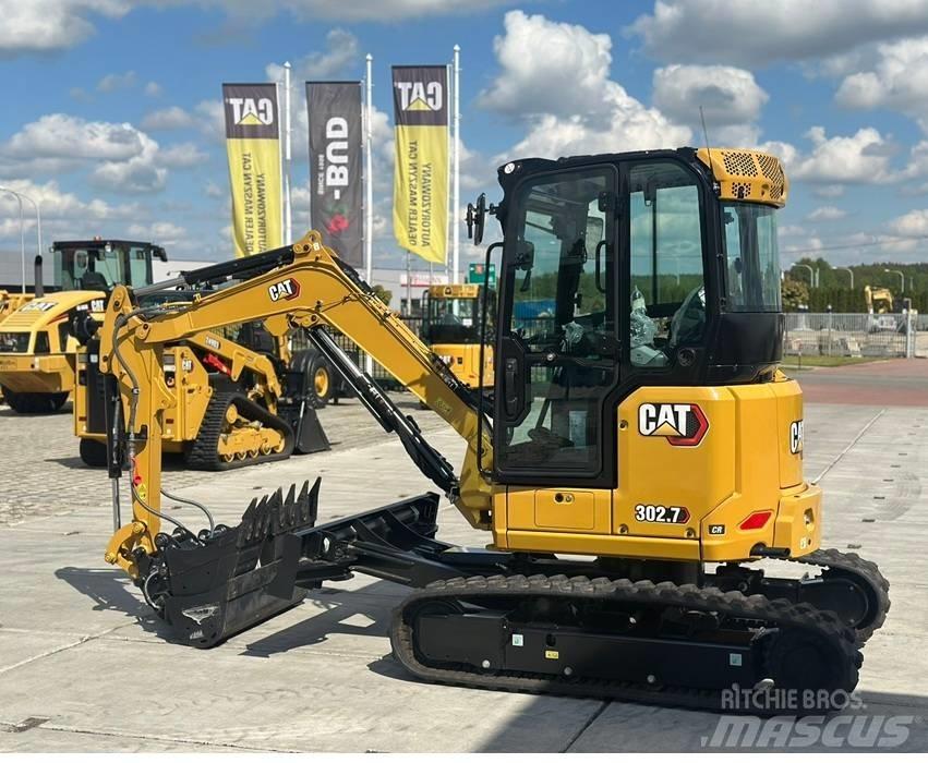CAT 302.7 CR ミニ油圧ショベル 7t以下（ミニユンボ・ミニディガー）
