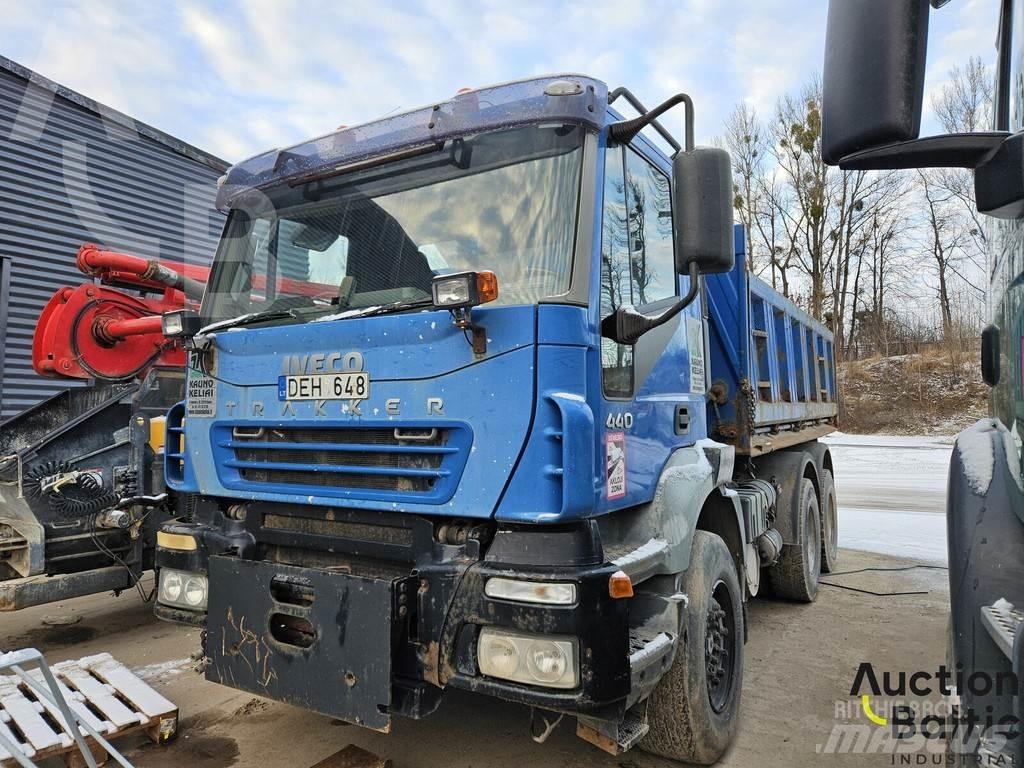 Iveco 260 E44 ダンプ