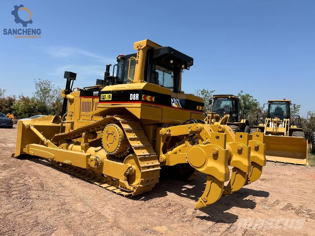 CAT D8R ブルドーザー