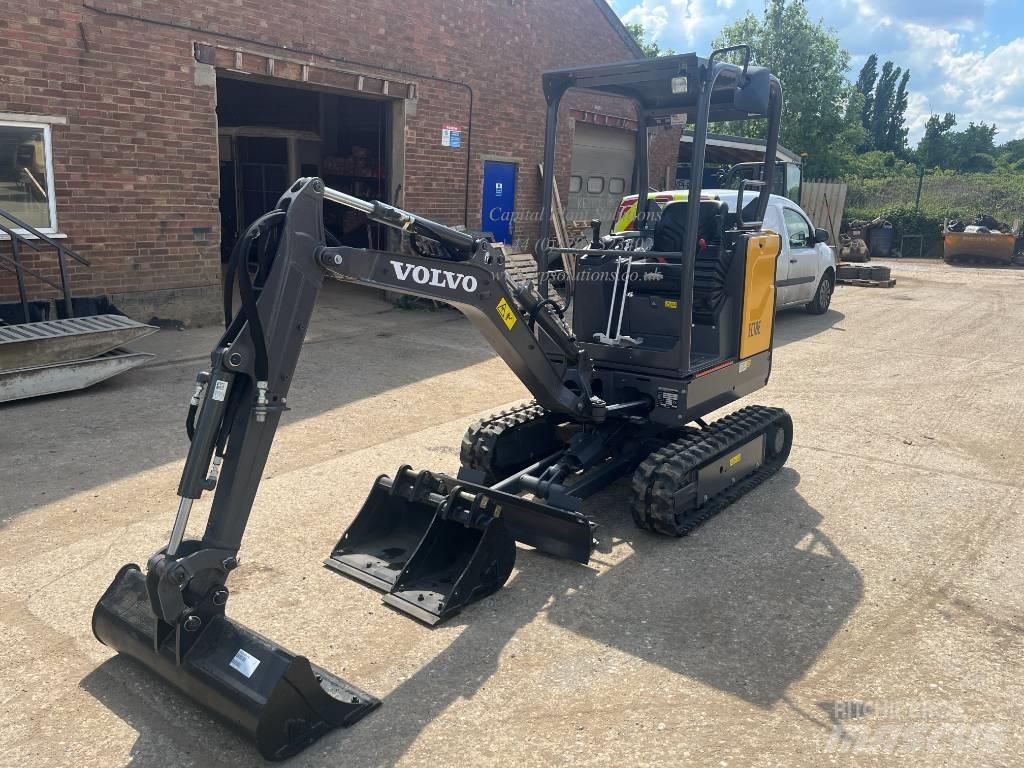 Volvo EC 18 E ミニ油圧ショベル 7t以下（ミニユンボ・ミニディガー）