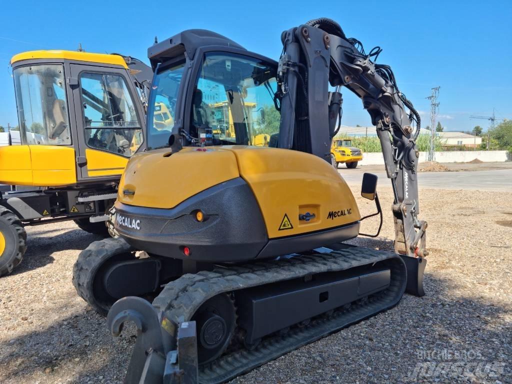 Mecalac 8 M CR 中型油圧ショベル 7ｔ-12ｔ（ユンボ・パワーショベル・バックホー）