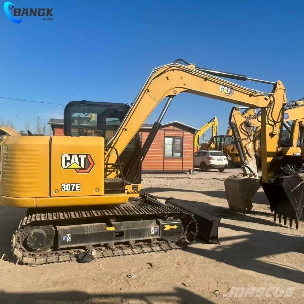 CAT 307E2 大型油圧ショベル12t以上（パワーショベル・ユンボ）