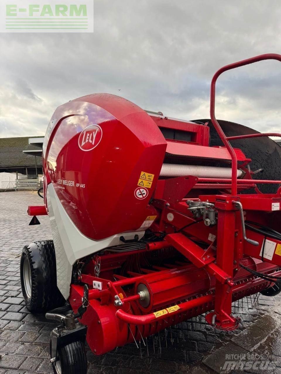 Lely RP 445 スクエアベーラー