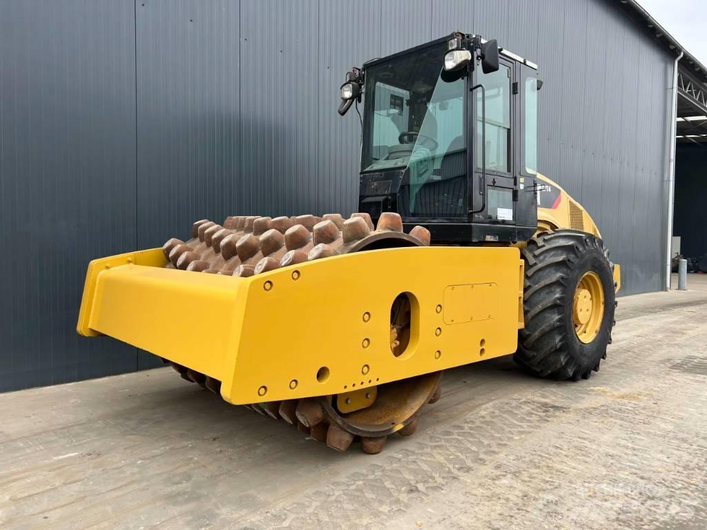 CAT CP74 振動ローラ