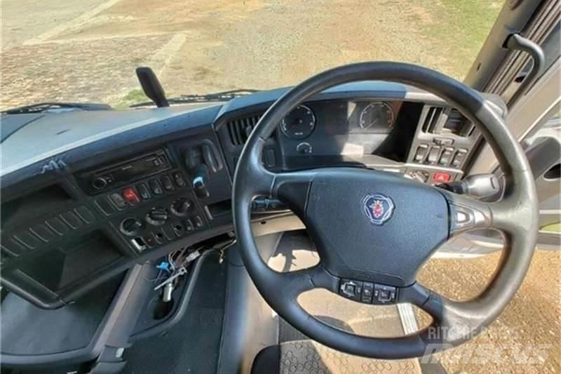 Scania R SERIES その他トラック