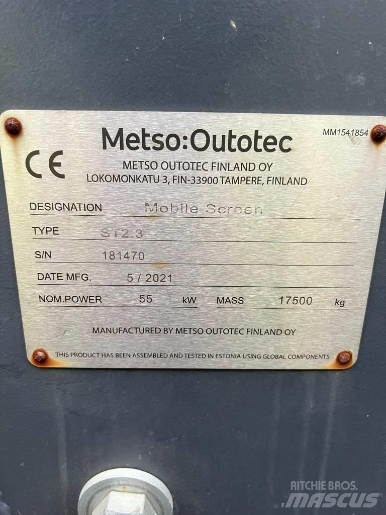 Metso ST2.3 自走式スクリーン