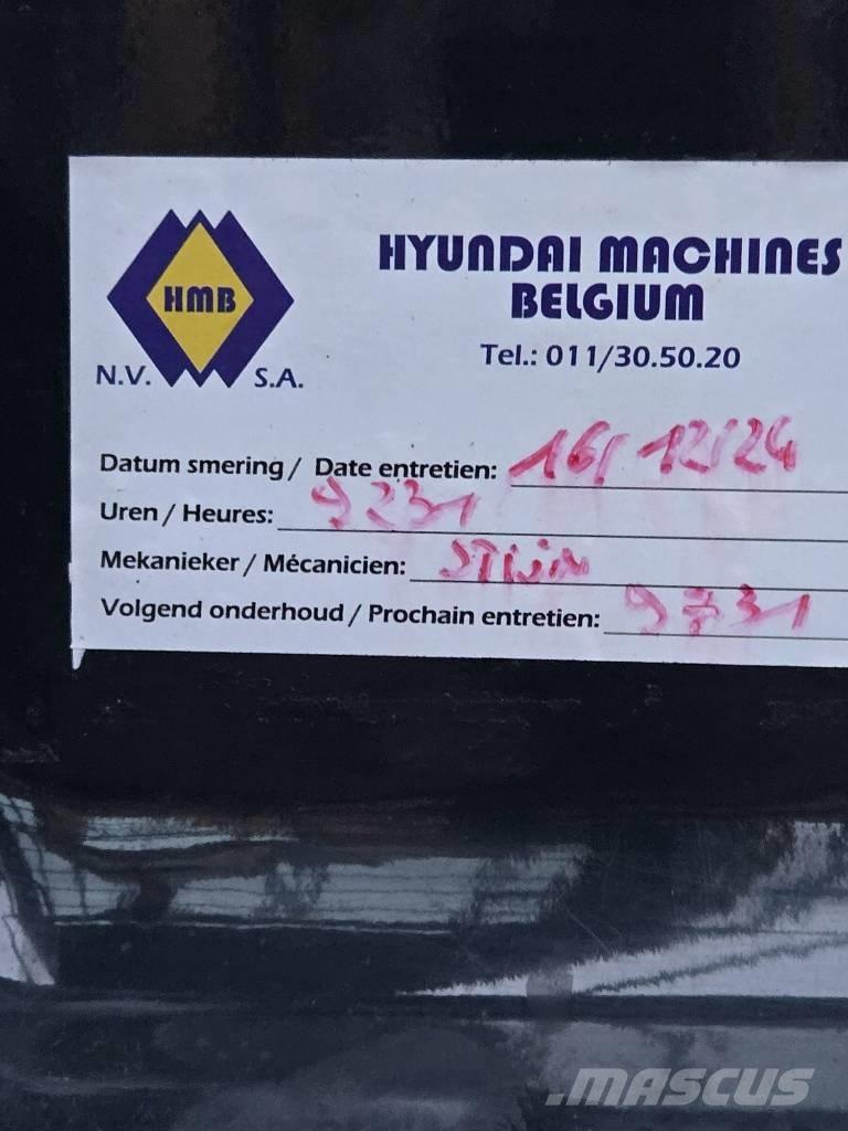 Hyundai R 180W-9A ホイール式油圧ショベル（パワーショベル・ユンボ・バックホー）