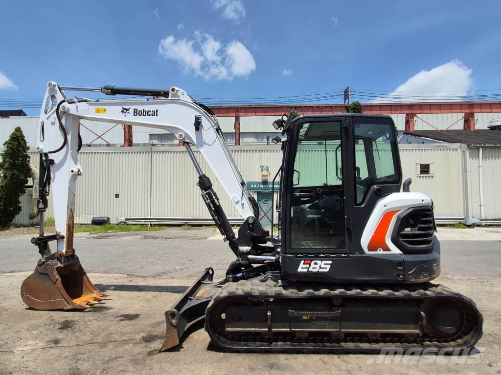 Bobcat E 85 大型油圧ショベル12t以上（パワーショベル・ユンボ）