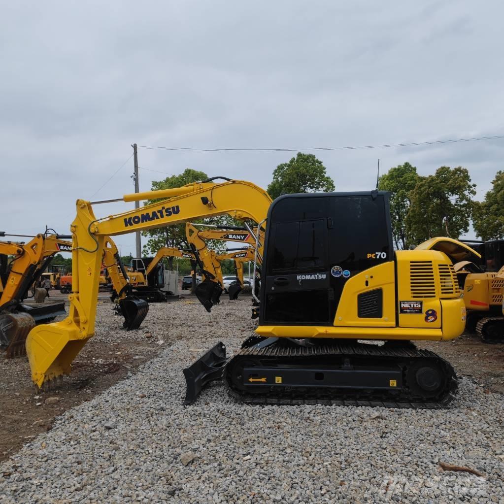 Komatsu PC 70 ミニ油圧ショベル 7t以下（ミニユンボ・ミニディガー）