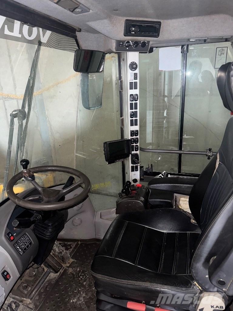 Volvo L110F ホイールローダー・タイヤショベル