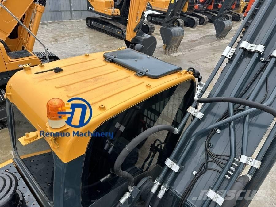 Hyundai R305LC-9T 大型油圧ショベル12t以上（パワーショベル・ユンボ）
