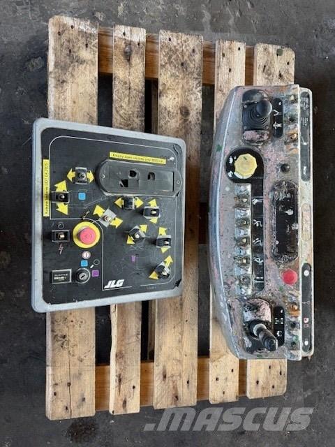 JLG 600 STEROWANIE ブームリフト　屈伸型