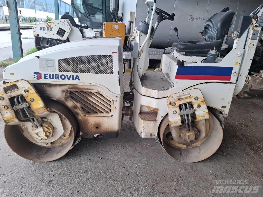 Bomag BW 120 AD-4 タンデムローラ