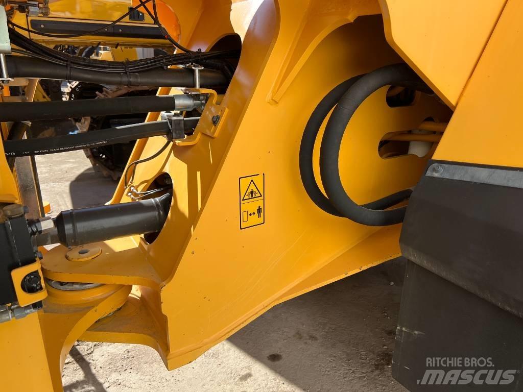 Volvo L180H ホイールローダー・タイヤショベル