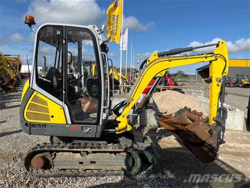 Wacker Neuson ET24 ミニ油圧ショベル 7t以下（ミニユンボ・ミニディガー）