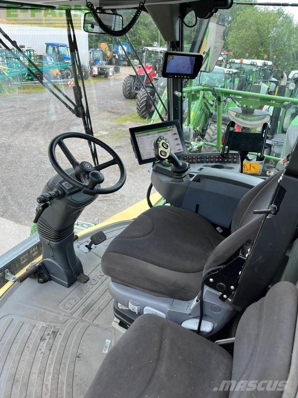 Krone Big X 630 自走式フォレージハーベスター