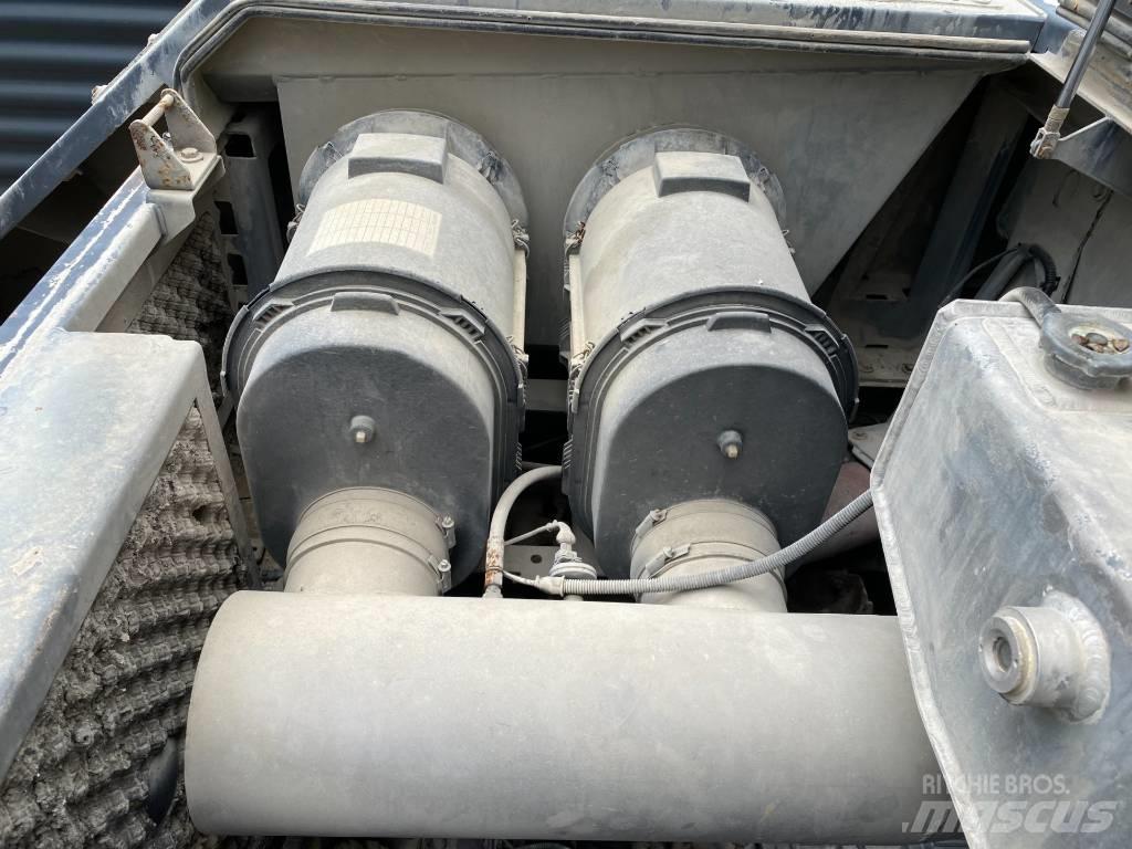 Wirtgen WR 240 アスファルトリサイクルマシン