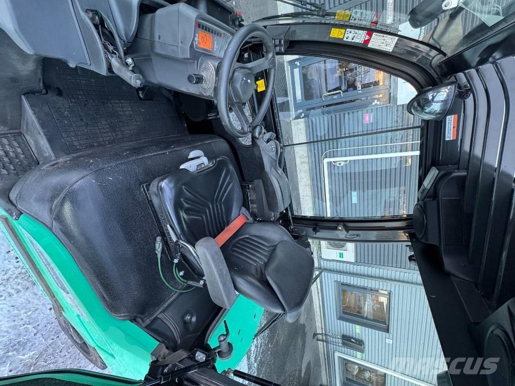 Mitsubishi FD25N3 ディーゼル・軽油