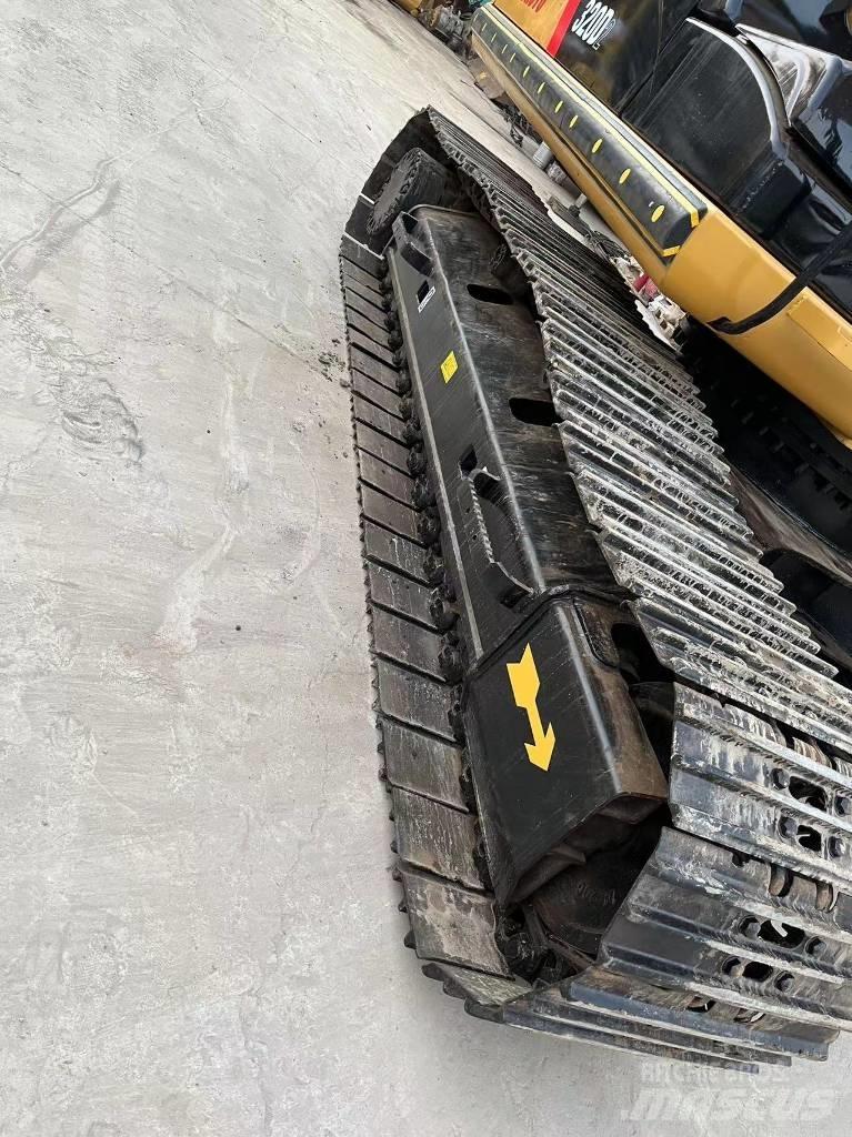 CAT 320 D L 大型油圧ショベル12t以上（パワーショベル・ユンボ）