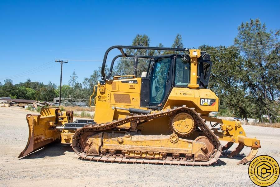 CAT D 6 N LGP ブルドーザー