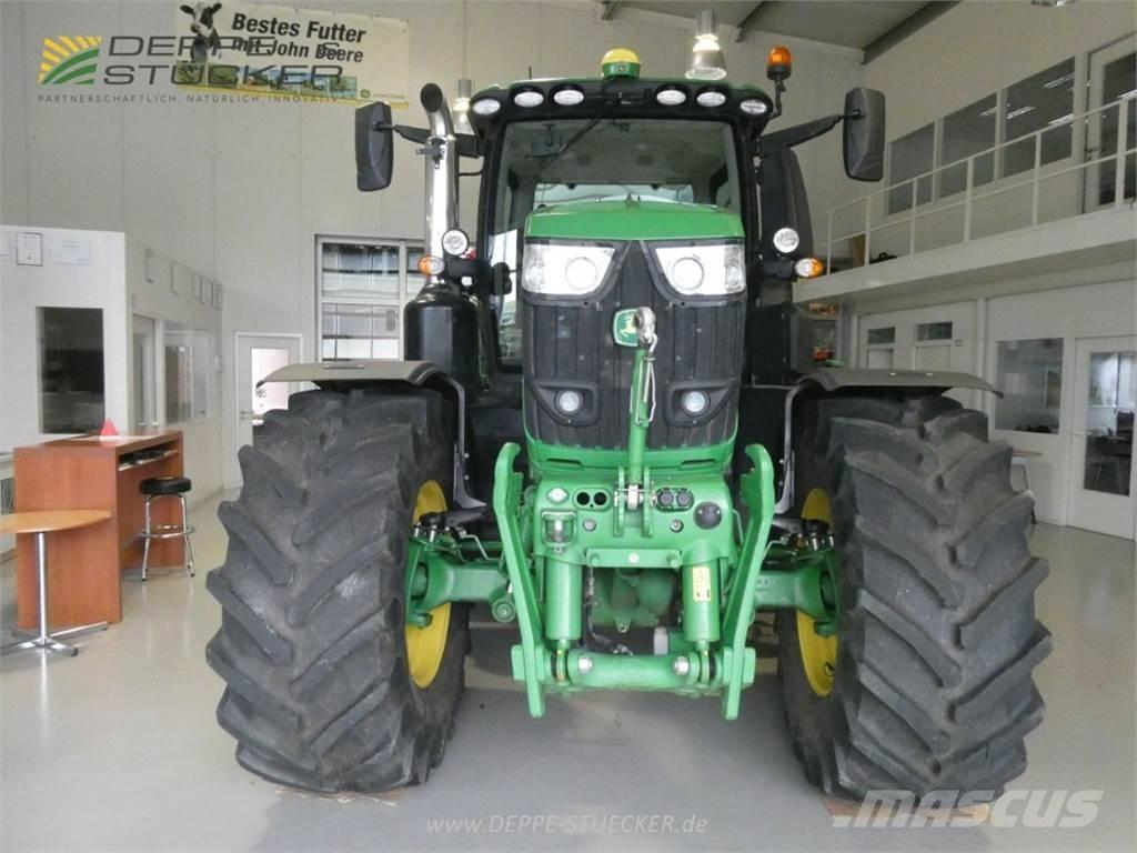 John Deere 6250R トラクター