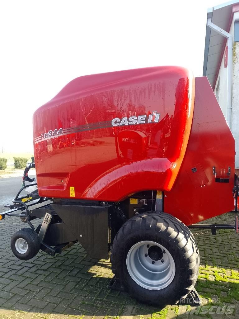 Case IH RB 344 ラウンドベーラー
