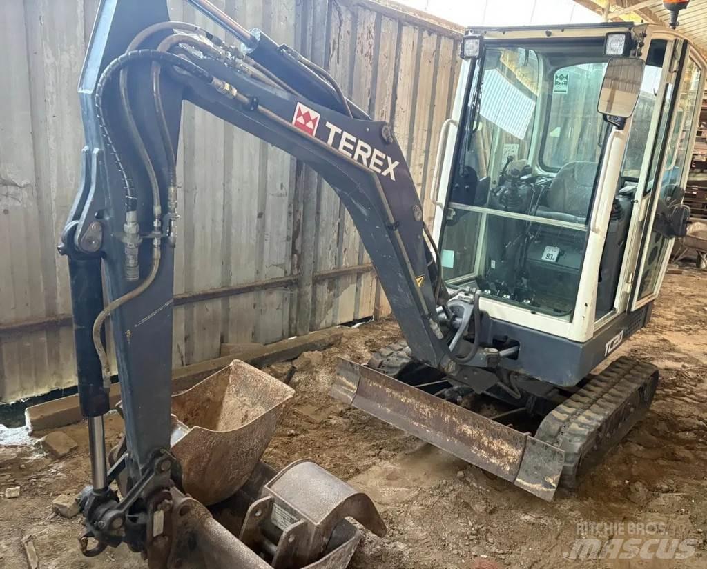 Terex TC20 ミニ油圧ショベル 7t以下（ミニユンボ・ミニディガー）