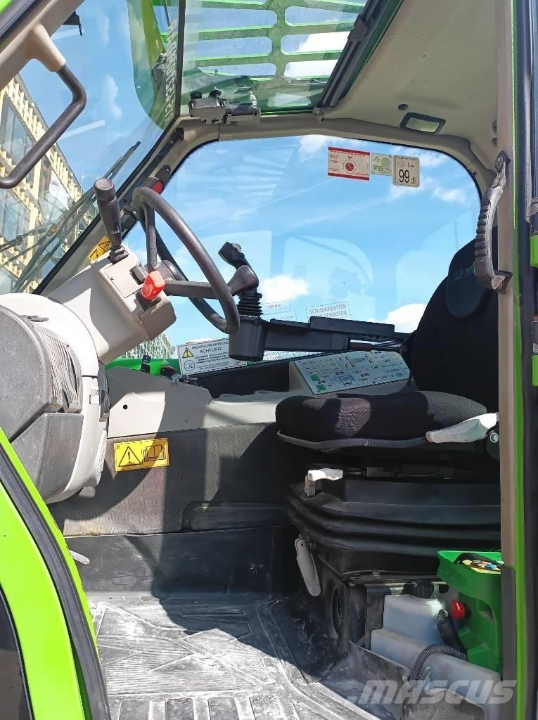 Merlo P 45.21 MCSS テレスコーピックハンドラー