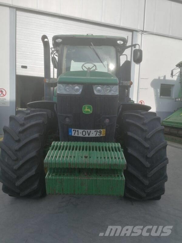 John Deere 7230 R トラクター