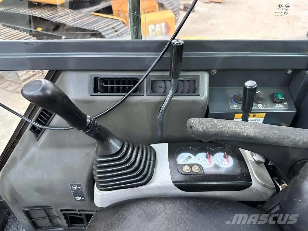 Komatsu PC55MR ミニ油圧ショベル 7t以下（ミニユンボ・ミニディガー）