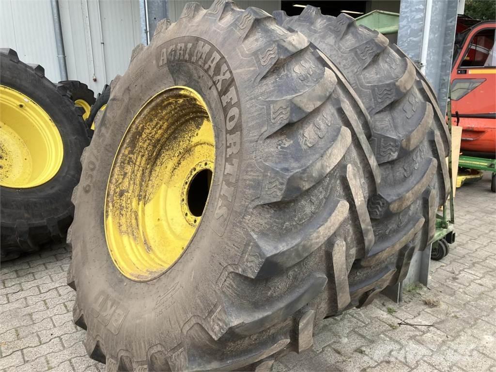 BKT 650/85R38 タイヤ、ホイル、リム