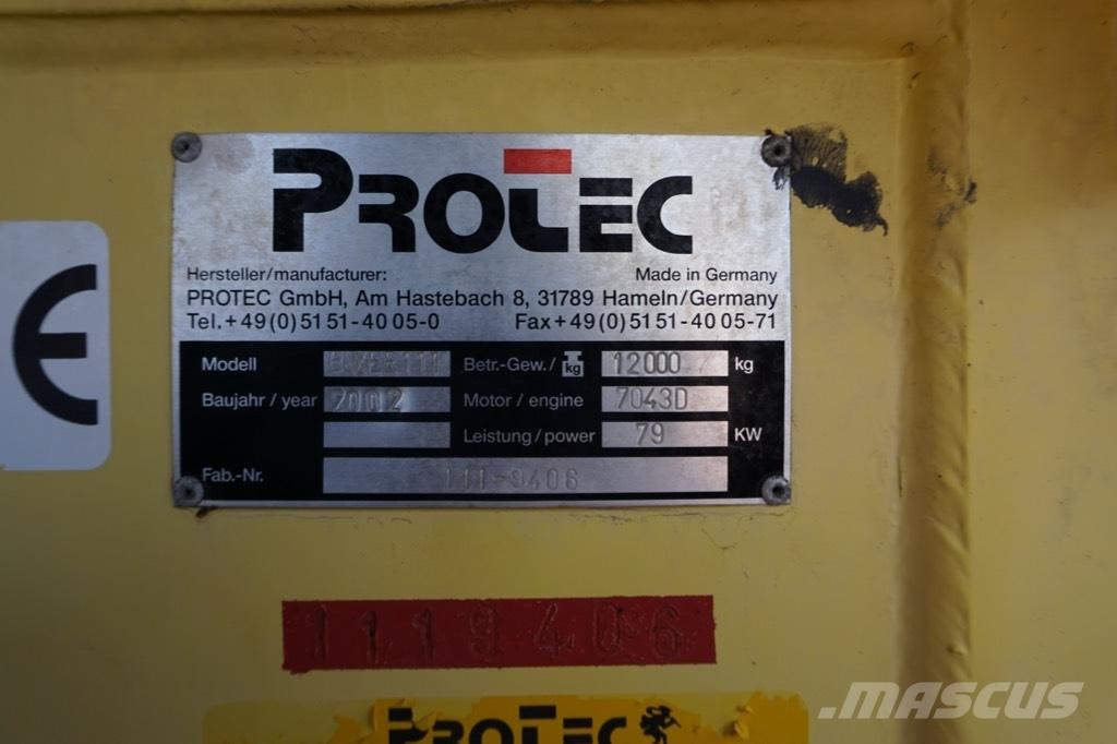 Protec Boxer 111 振動ローラ