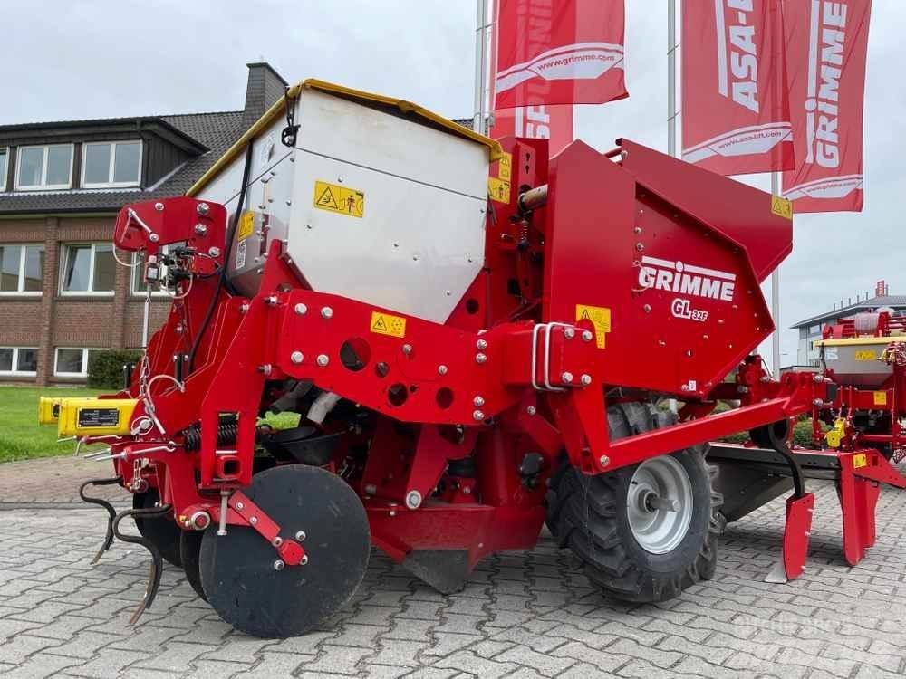 Grimme GL 32 F ジャガイモ播種機
