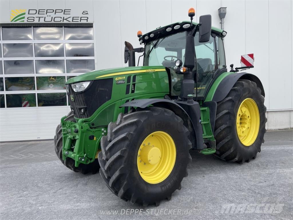 John Deere 6250R トラクター