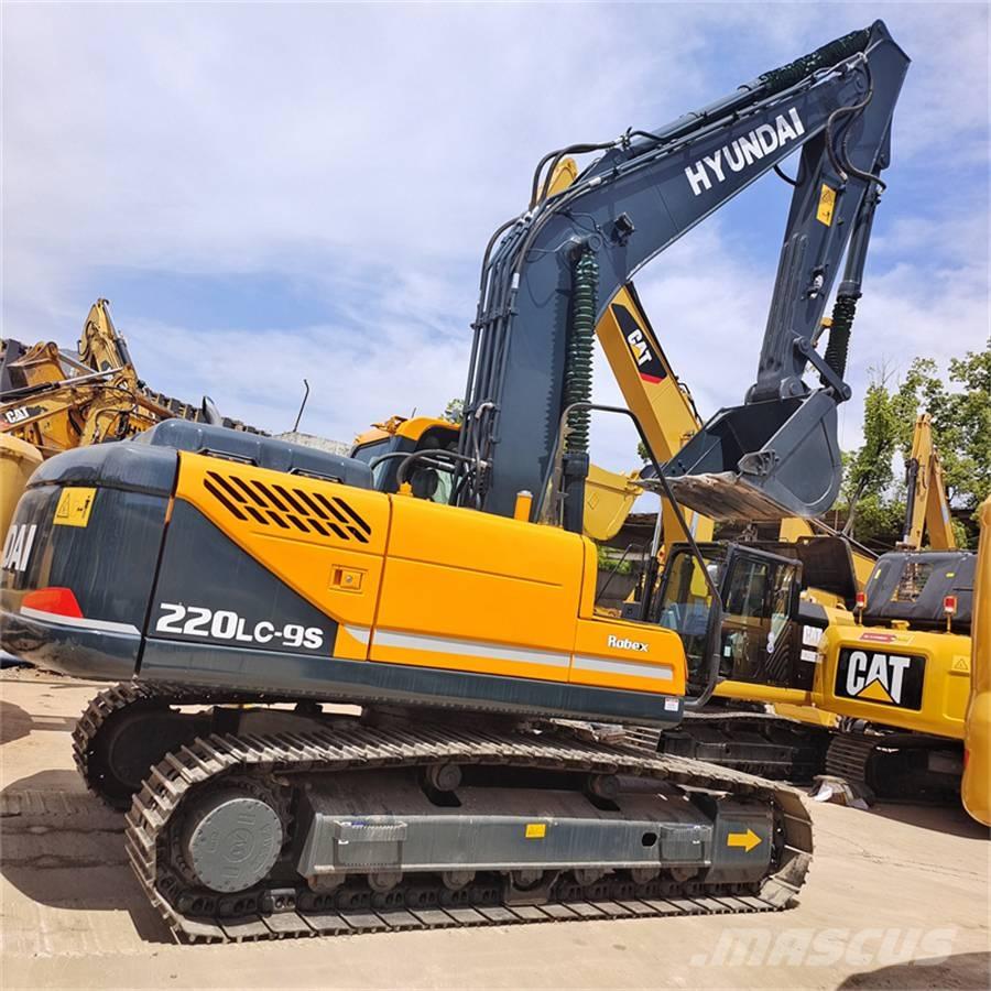 Hyundai 220LC-9S 大型油圧ショベル12t以上（パワーショベル・ユンボ）