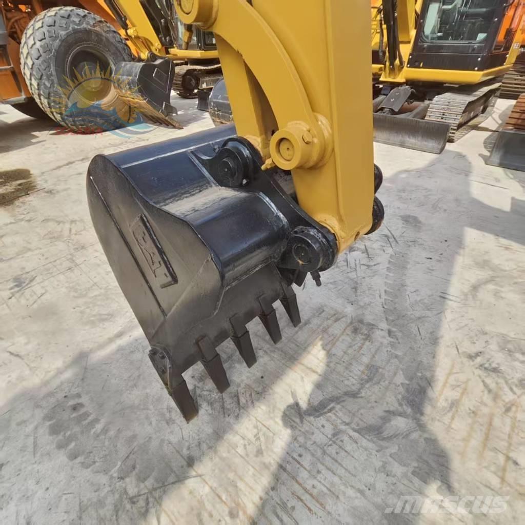 CAT 305.5 E ミニ油圧ショベル 7t以下（ミニユンボ・ミニディガー）