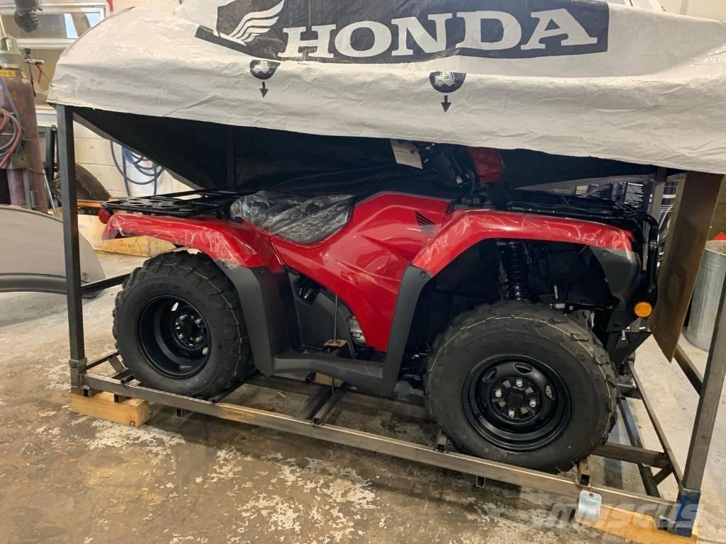 Honda TRX520FM2 バギー