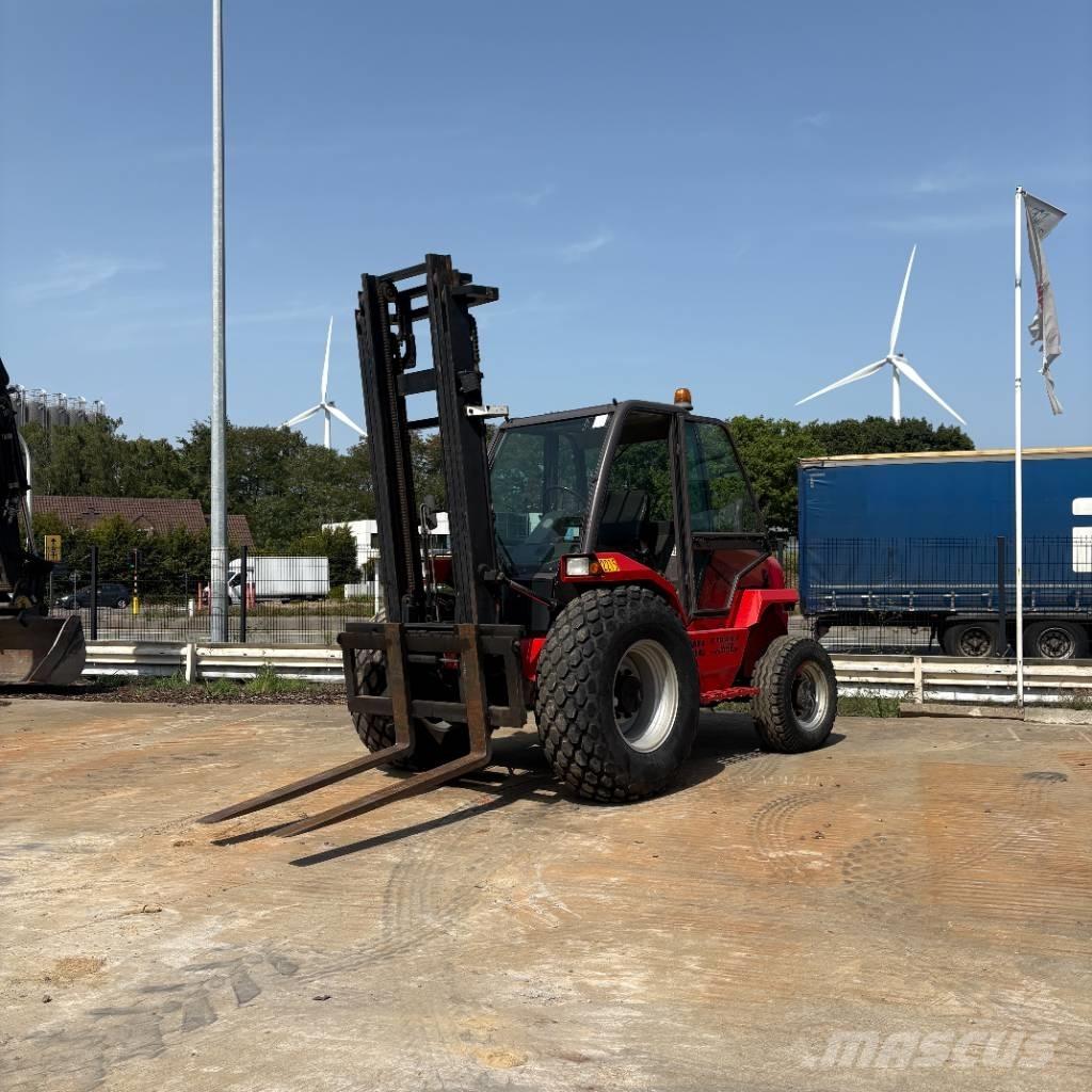 Manitou M 30.4 ラフターテレントラック