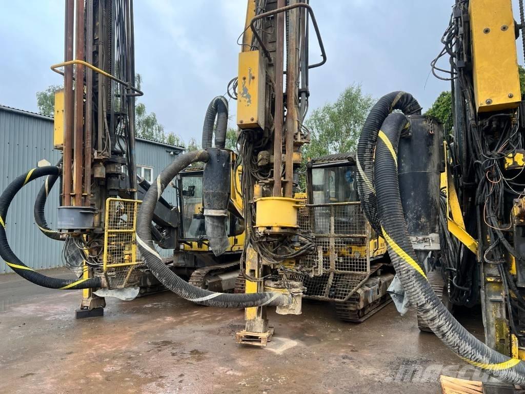 Atlas Copco ROC L6 サーフェイスドリルリグ