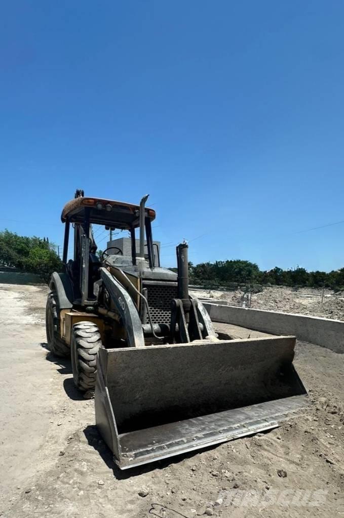 John Deere 410 J バックホーローダー