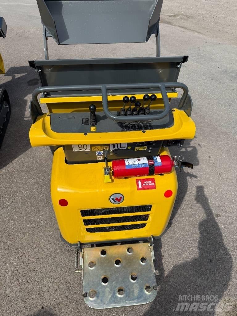 Wacker Neuson DT08 サイト　ダンプ
