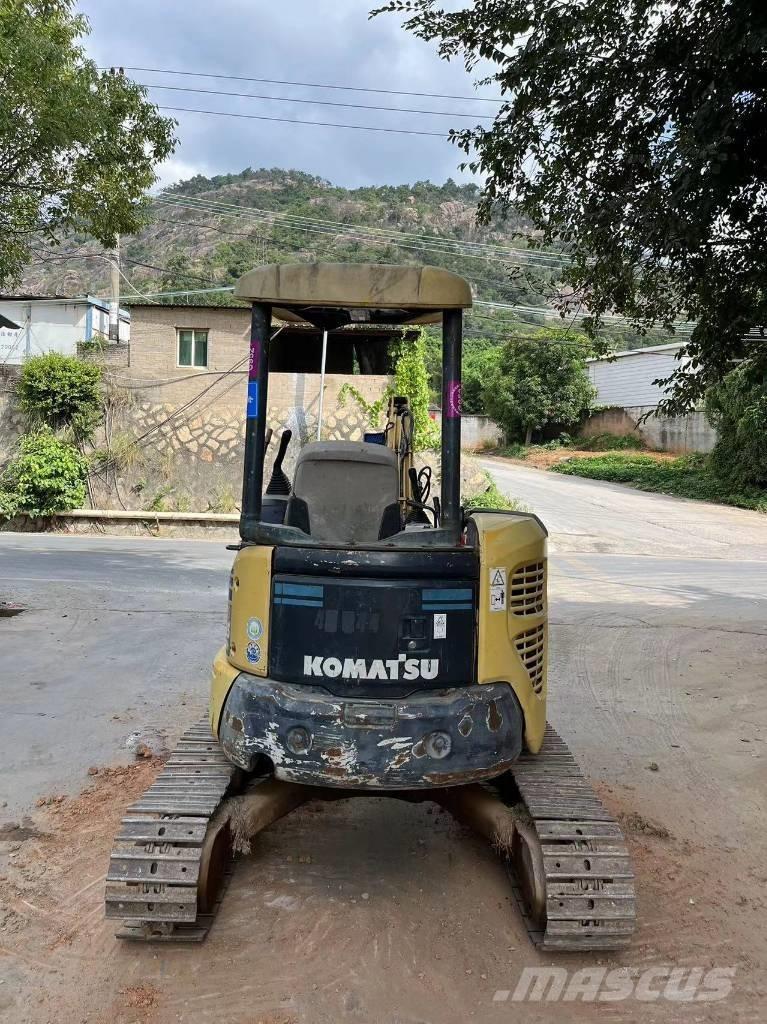 Komatsu PC 35 MR-2 ミニ油圧ショベル 7t以下（ミニユンボ・ミニディガー）
