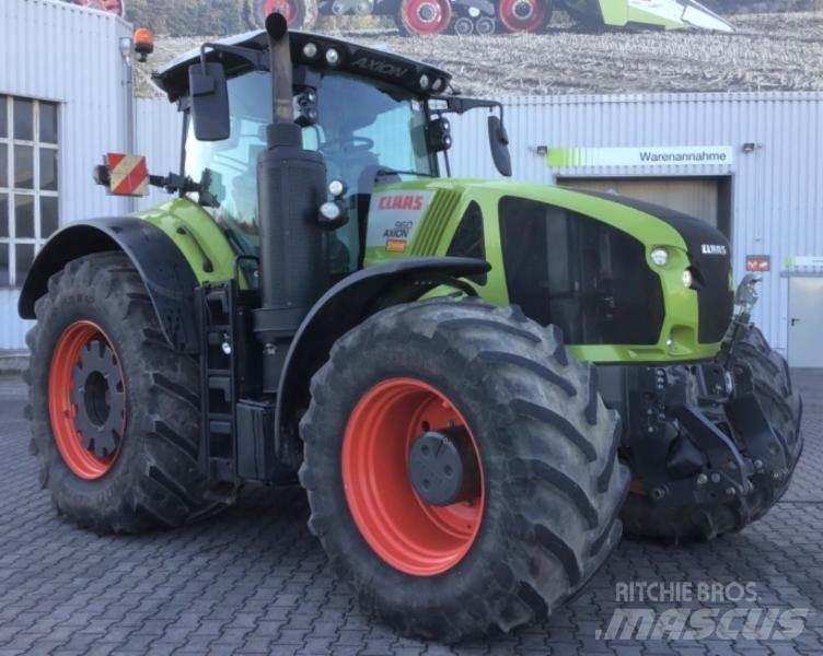 CLAAS AXION 960 トラクター