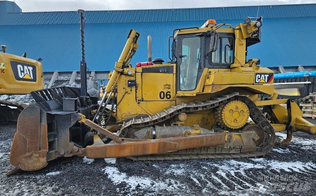 CAT D 6 T XL ブルドーザー